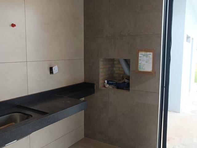 #20 - Casa para Venda em Rio das Ostras - RJ