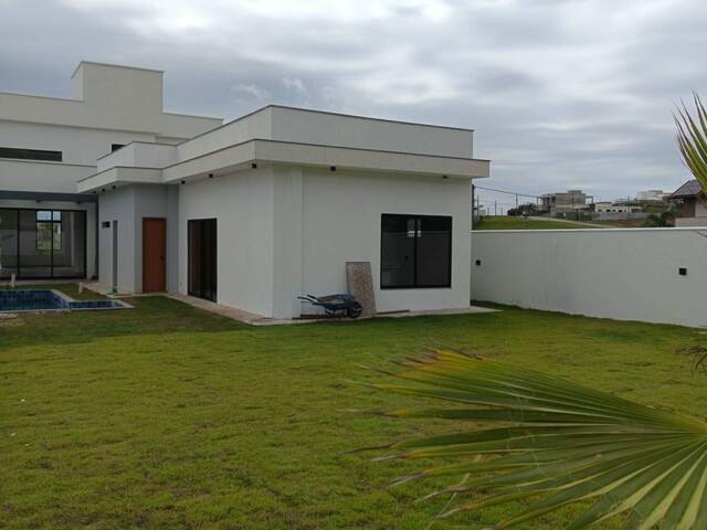 Casa para Venda em Rio das Ostras - 4